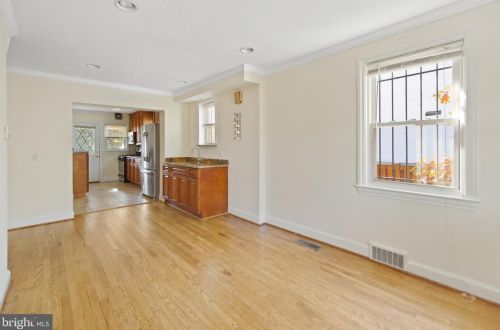 146 Chesapeake St, Washington DC  20032-2814 exterior