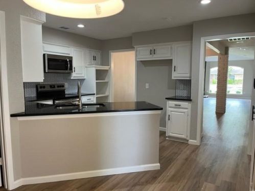 3404 San Mateo Dr, Plano TX  75023-6132 exterior