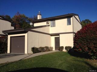 6 Marsham Ct, Middletown, NY 10940-3504