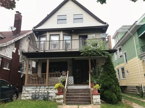 250 Humboldt Pkwy, Buffalo, NY 14214-2704