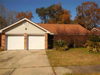 2505 Long Branch Dr, Marrero, LA 70072-5852