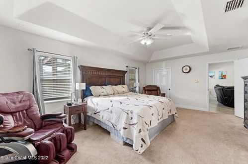 3949 Rolling Hill Dr, Titusville FL  32796-1107 exterior