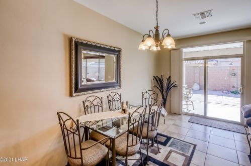 1736 Chestnut Blvd, Lake Havasu City AZ  86404-8409 exterior