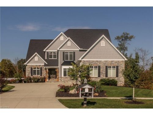 5958 Flowering Woods Dr, Medina, OH 44256-6365