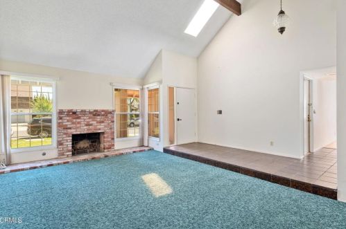 2243 Brower St, Simi Valley CA  93065-2501 exterior