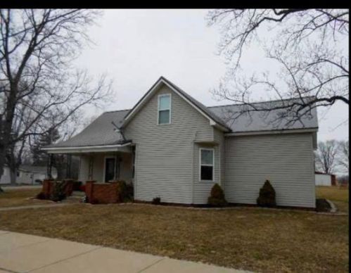 510 State St, Cates, IN 47952-8257