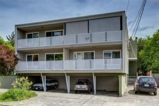 4310 Dayton Ave, Seattle, WA 98103-7112