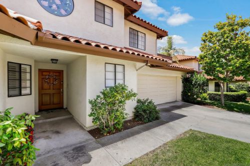 5521 Lesa Rd, La Mesa CA  91942-1704 exterior