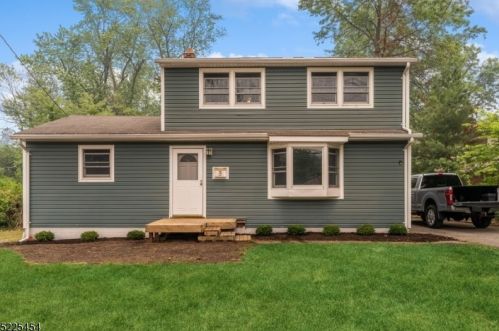 295 Ryerson Rd, Lincoln Park, NJ 07035-1026