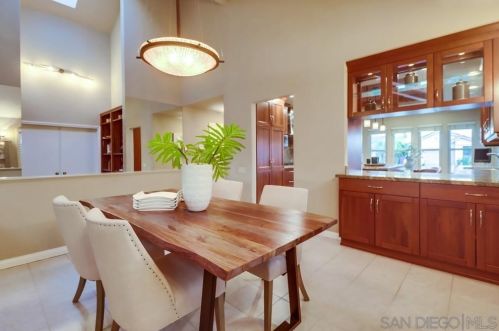 10370 Viacha Dr, San Diego CA  92124-3411 exterior