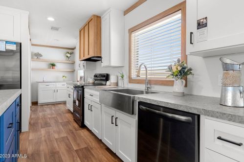 22006 Eagle Mountain Rd, Buckeye, AZ 85326-4925