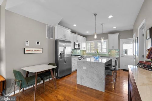 1147 Abbey Pl, Washington DC exterior