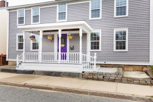 29 Main St, Marion, MA 02738-2933