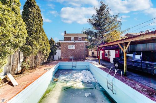 3928 Torrence Ave, Hammond, IN 46327-1144