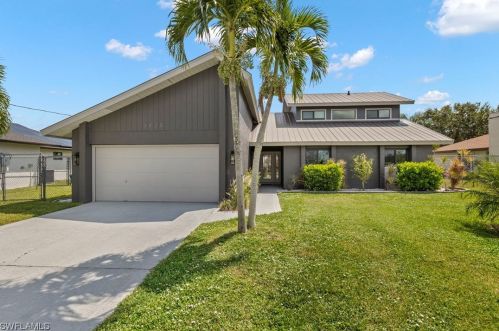 3425 2nd Ave, Cape Coral, FL 33914-5086