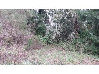 1748 Dogwood St, Coquille OR  97423-1021 exterior