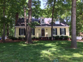 3312 Wade Ave, Raleigh, NC 27607-4124
