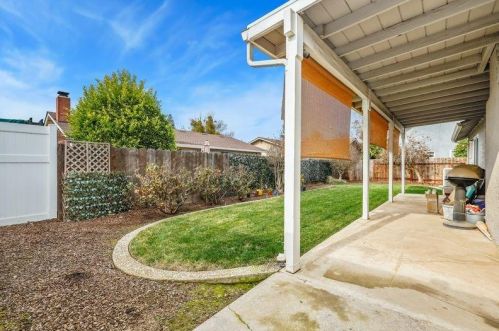 3905 Rexford Ct, Modesto CA  95356-1858 exterior