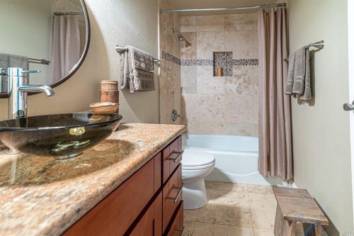 7403 Oakmont Dr, Santa Rosa CA  95409-6365 exterior