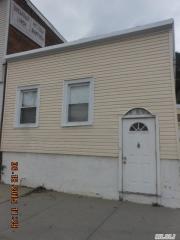 689 Nepperhan Ave, Yonkers, NY 10703-2310