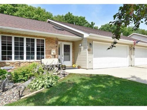 430 Tischler Ave, Faribault, MN 55021-6473