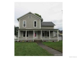 147 Chapel St, Gowanda, NY 14070-1130