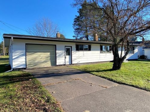 334 Lincoln St, Glidden, WI 54527-2207