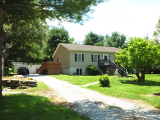 9362 Hollow Rd, Cross Roads, PA 17322-9198