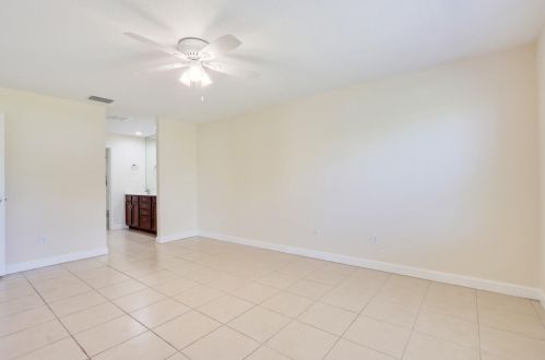 116 Camino Del Rio, Fort Pierce FL  34952-2375 exterior