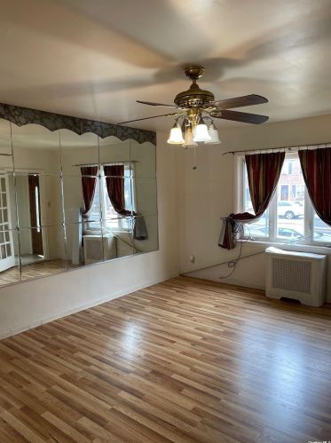 111-28 Francis Lewis Blvd, Jamaica, NY 11429-1673