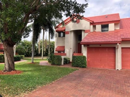 7832 Lexington Club Blvd, Delray Beach, FL 33446-3425