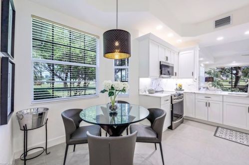 8637 Champions Pt, Naples, FL 34113-3074