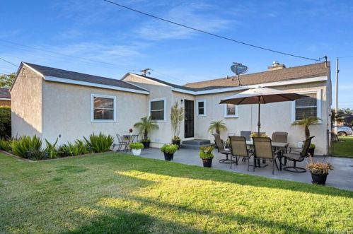 2634 220 St, Long Beach CA  90745-3013 exterior