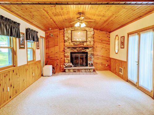 2108 Maple St, Friendship, WI 53934-8818