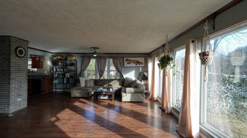 275 Willow Dr, Zanesville OH  43701-1252 exterior