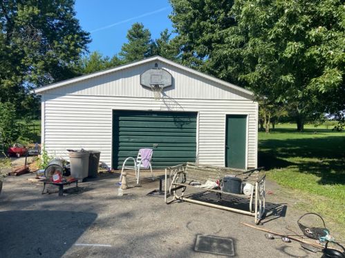 399 Howard St, Clinton County, OH 45169-1122