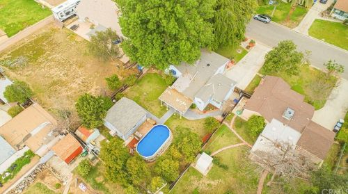 4684 Linwood Pl, Riverside CA 92506-1029 exterior