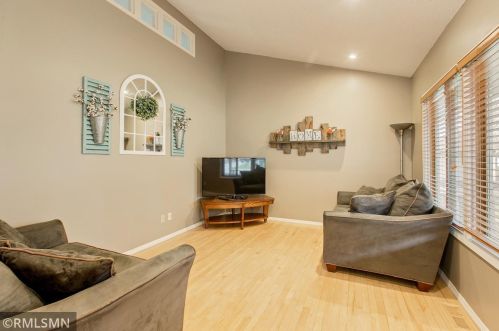 7167 Peterson Trl, Lino Lakes MN  55038-8719 exterior