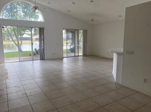 13634 Kiltie Ct, Delray Beach, FL 33446-3625
