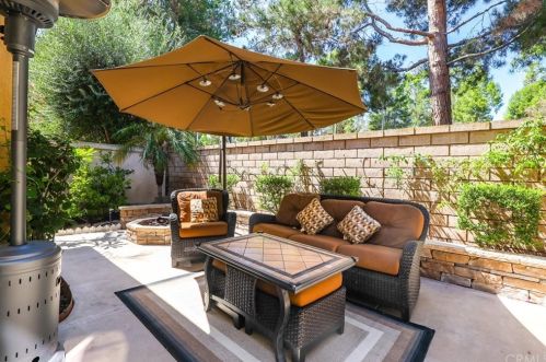 46 Duet, Irvine CA  92603-4216 exterior