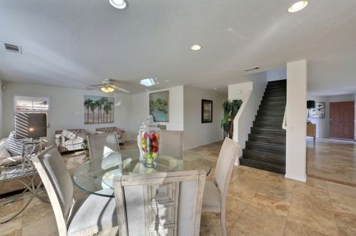 53221 Savannah Ct, Lake Elsinore CA  92532-1623 exterior