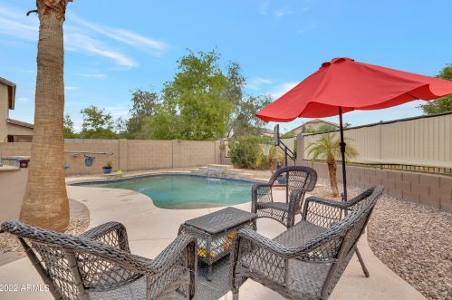 9417 Pioneer St, Tolleson AZ  85353-1504 exterior