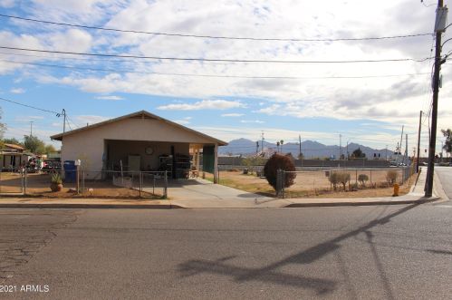 405 Pacific Dr, Avondale, AZ 85323-2406