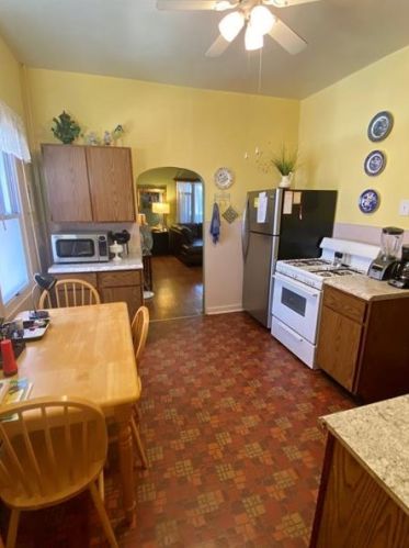 623 Duss Ave, Ambridge PA  15003-2023 exterior