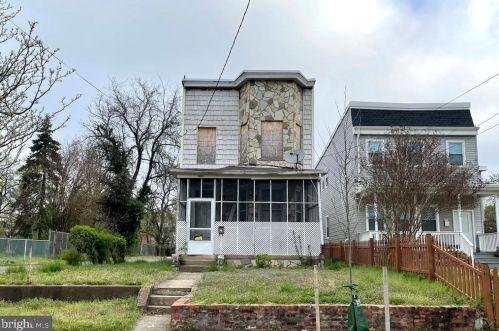 4412 Douglas St, Washington, DC 20019-2034