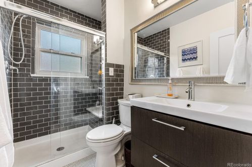 3325 Irving St, Denver CO 80211-1934 exterior