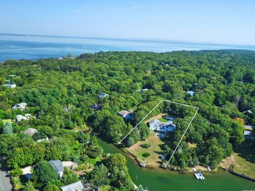 206 Waterhole Rd, East Hampton, NY 11937-3036