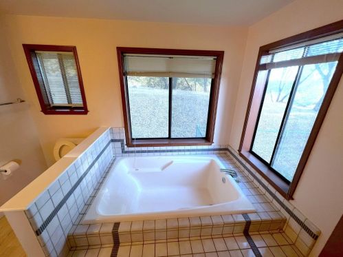 19617 Victoria Dr, Grass Valley CA  95949-9301 exterior