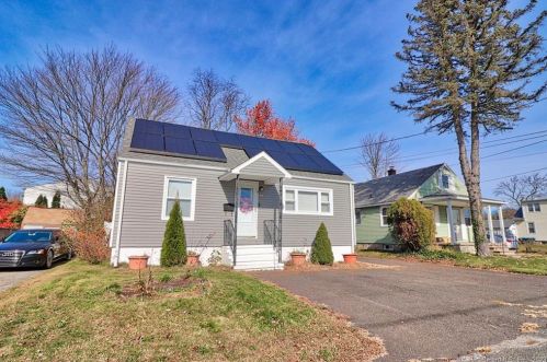 54 Barsalou Ave, Waterbury CT  06705-3514 exterior