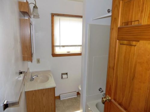 207 Patterson Ave, South Connellsville PA  15425-4536 exterior